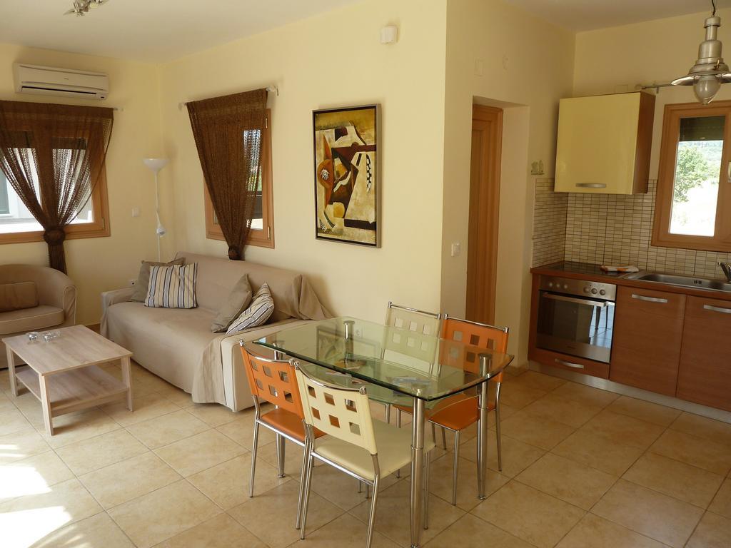 Dolce Vita East Svoronata Room photo